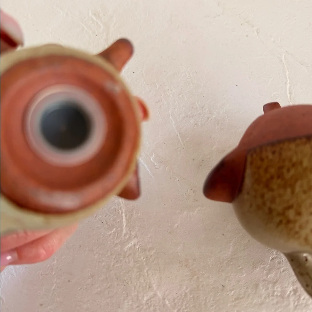 VINTAGE UCTCI CERAMIC ELEPHANT SALT/PEPPER SHAKERS WHIMSICAL STONEWARE‎ POTTERY